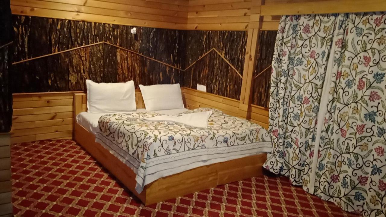 Bente'S Lodge Pahalgam Exterior photo